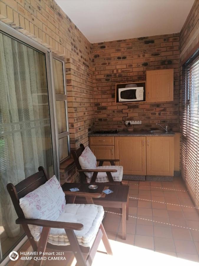 Duneside Guest House Richards Bay Exterior foto