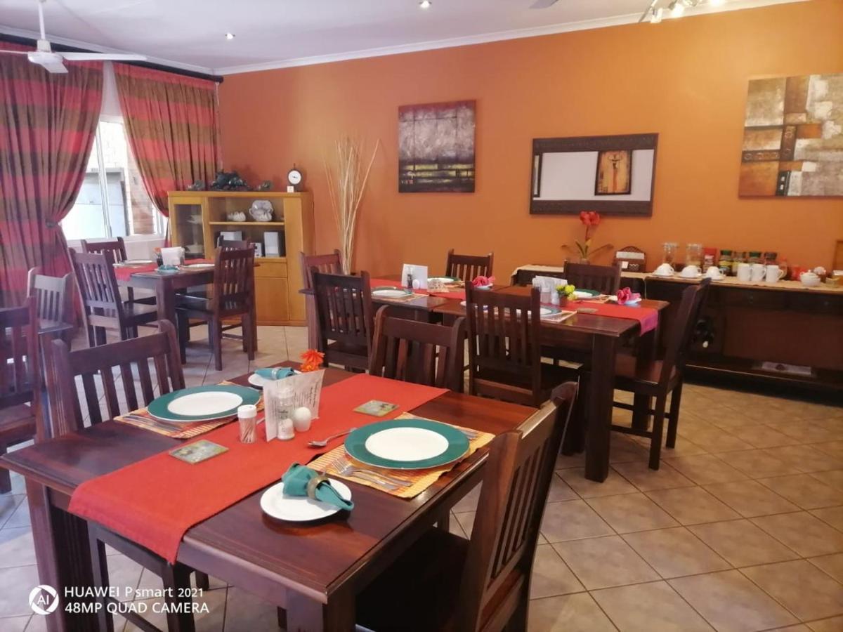 Duneside Guest House Richards Bay Exterior foto